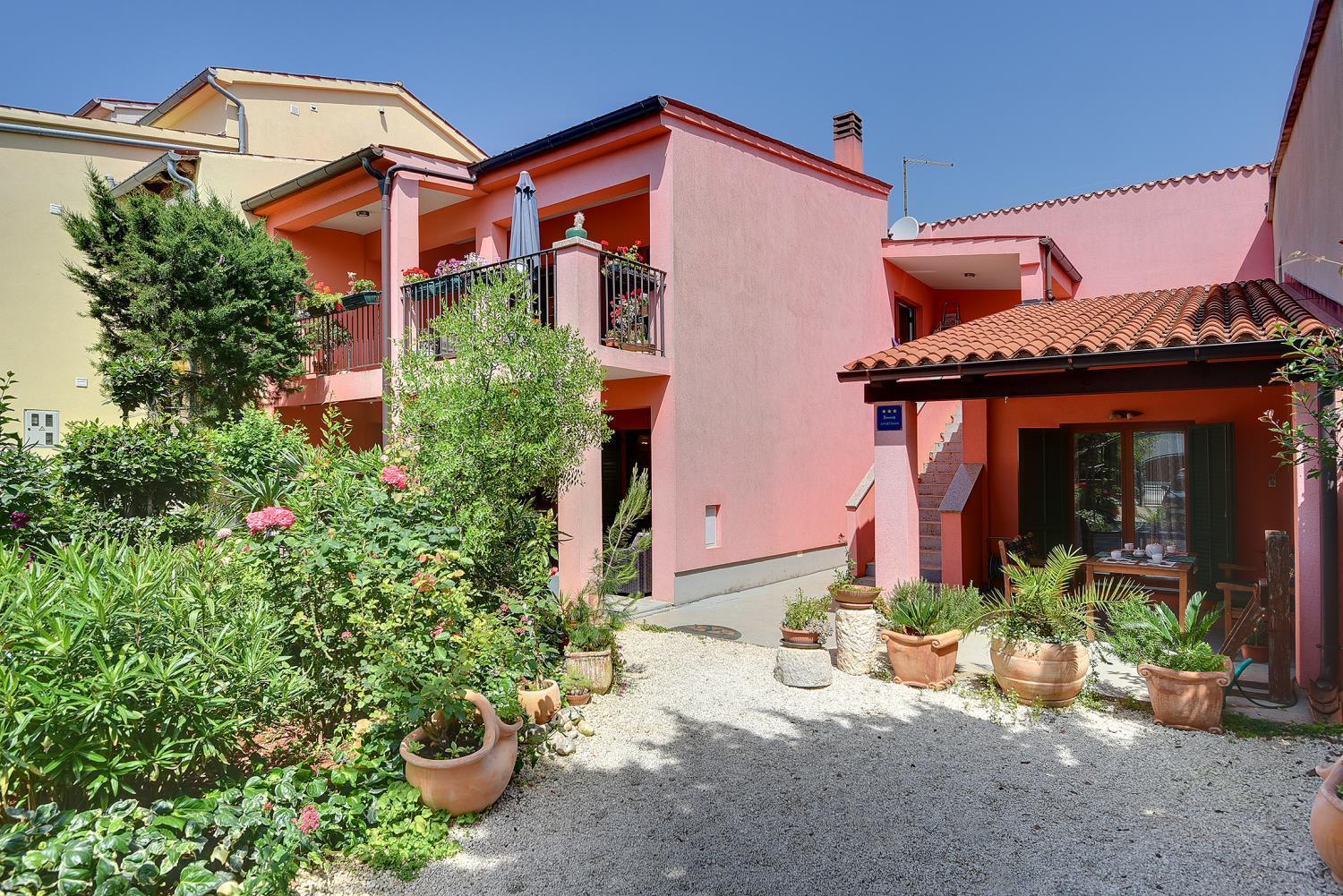 Apartment Milat Banjole Bagian luar foto